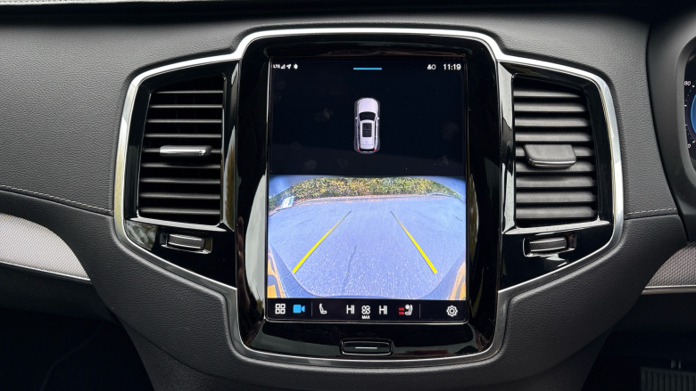 Volvo XC90 2.0 B5D [235] Plus Dark 5dr AWD Geartronic Diesel Estate